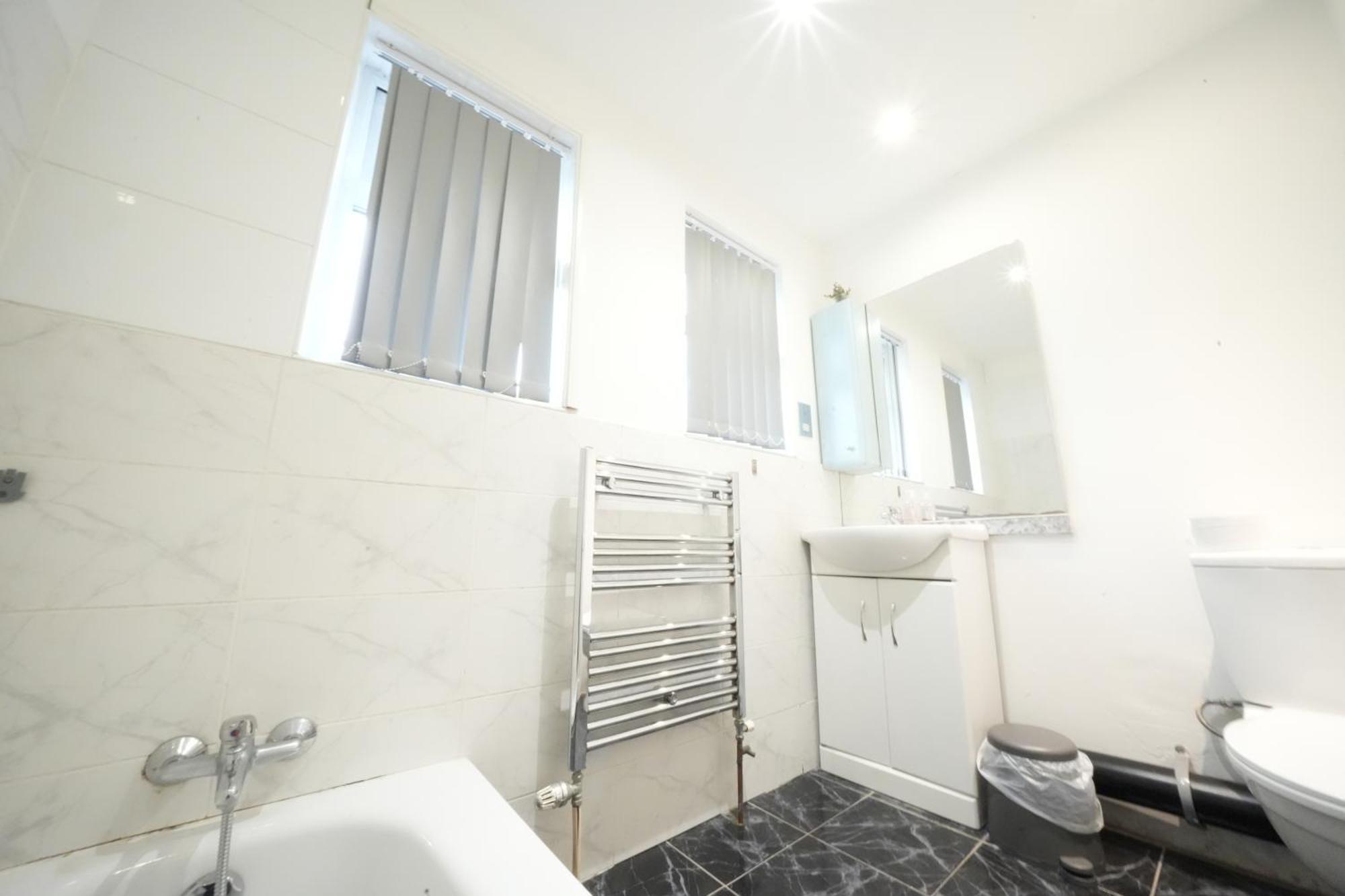 Airport Comfy Stay Harmondsworth Екстер'єр фото